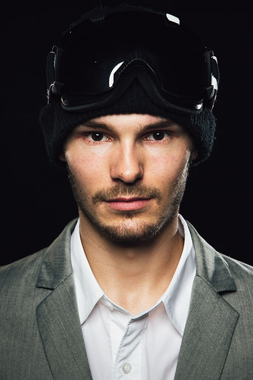 Thomas Feurstein Portrait Snowboarding